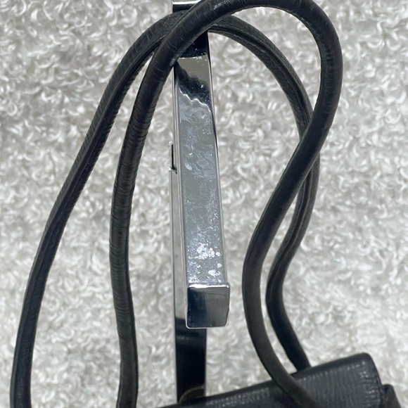 Christian Dior Leather Shoulder Bag - Picture 7 of 16